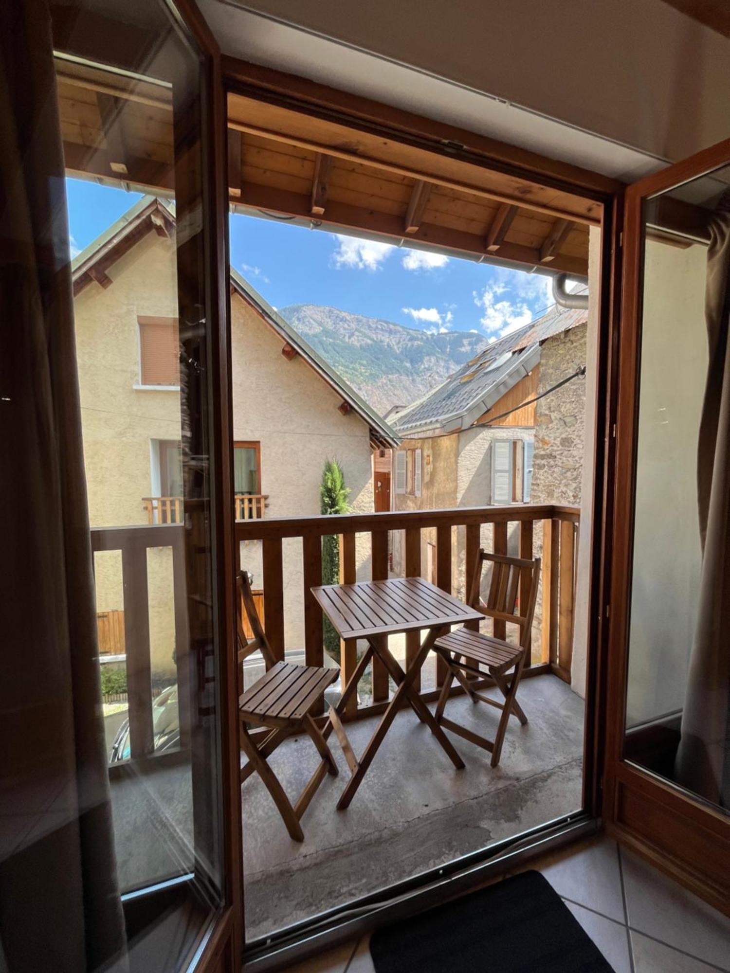 The Stable House Bourg D'Oisans -Bike/Hike/Ski Le Bourg-d'Oisans Luaran gambar
